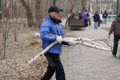 Около 20 тысяч человек вышли на субботник в Комсомольске-на-Амуре