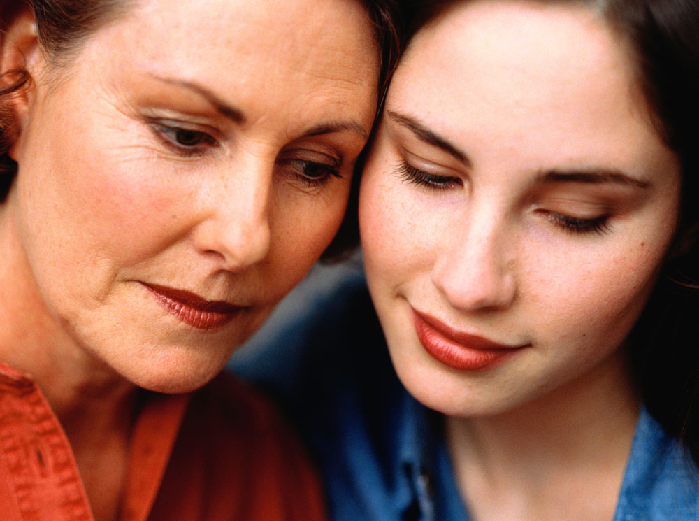 Конкуренция между матерью и дочерью, или Когда победа означает поражение | marieclaire.ru
