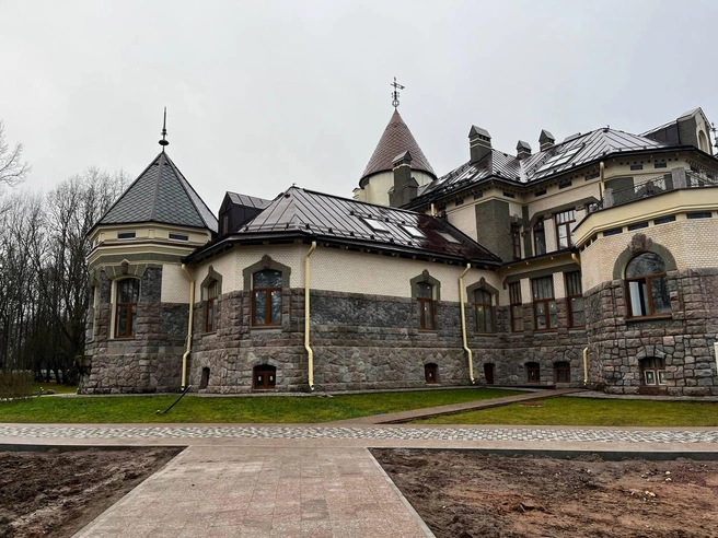 Предметом охраны усадьбы признаны фасады со всеми материалами отделки, конфигурация крыши и одна историческая лестница | Источник: предоставлено МГ Прайват