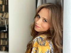 Как жила Анна Кошмал до того, как стала звездой «Сватов», а потом вонзила нож в спину коллегам