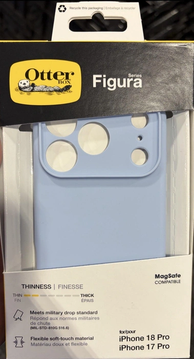 Чехол компании OtterBox, на котором указано, что он подходил и для iPhone 17 Pro, и для 18 Pro. | Источник: Соцсети