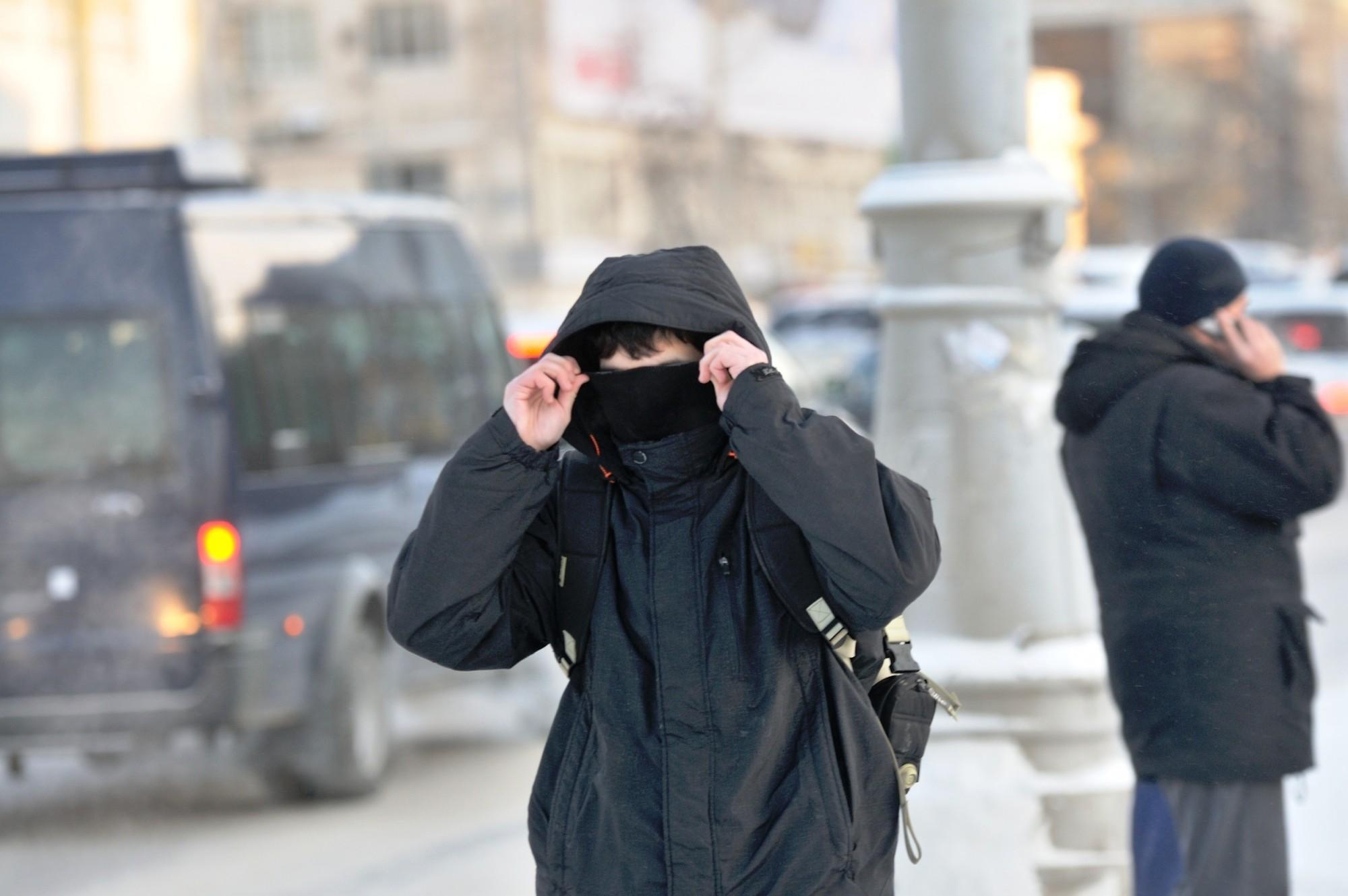 При каком морозе можно не ходить в школу в Екатеринбурге, при какой  температуре на улице отменяют занятия в школе - 12 января 2018 - Е1.ру