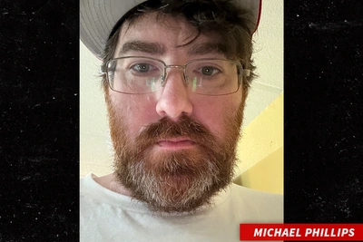 Мужчина с самым маленьким пенисом готов к сравнениям