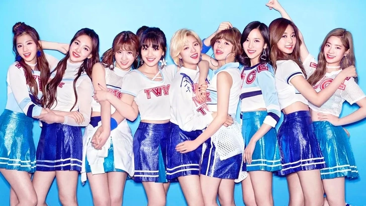 K-поплогия: твой супергид по k-pop группе TWICE