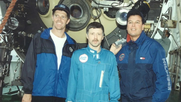 Садовник из Сиднея 27 лет назад выиграл путешествие к «Титанику»: его воспоминания от увиденного