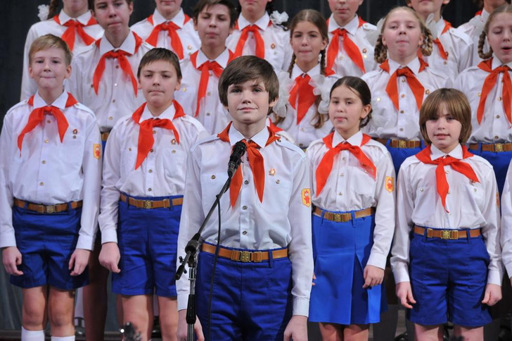 Прототип Сережи Парамонова, рухнувшие судьбы детей и адюльтер. Каким получился сериал «Хор»