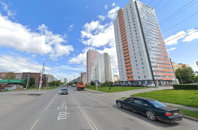 Мальчик вышел из дома на проспекте Декабристов | Источник: google.ru / maps
