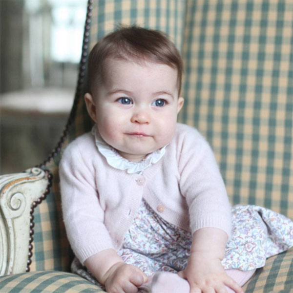 Снимки дочери Кейт Миддлтон сделала в начале ноября, когда Шарлотте исполнилось шесть месяцев