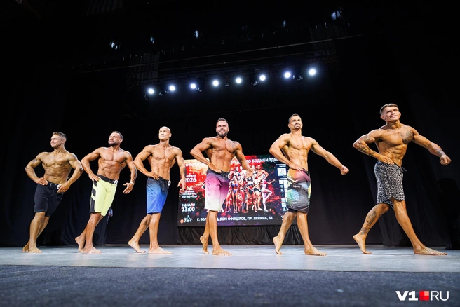 К пляжному сезону готовы! | Источник: Алексей Волхонский / V1.RU