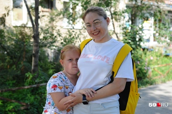 Айгуль вместе с дочерью ездила к родственникам  | Источник: Ирина Тропина / 59.RU