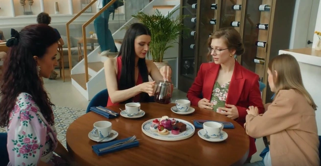 Возвращение Даши стало для многих неожиданностью | Источник: Скриншот трейлера фильма «Папины дочки. Мама вернулась»