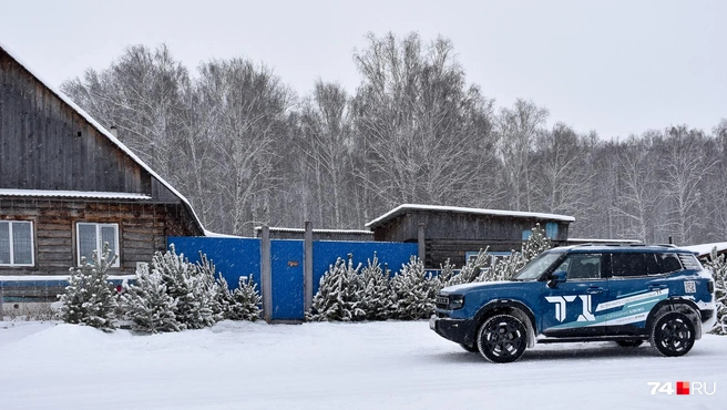Просвет 190&nbsp;мм&nbsp;— это на пару сантиметров меньше, чем у родственного Jetour T2 или Renault Duster. Но углы въезда и съезда неплохие, а некрашеные бамперы снижают цену ошибки | Источник: Артем Краснов