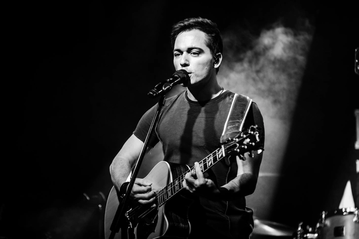 Отец помог Родиону начать карьеру музыканта