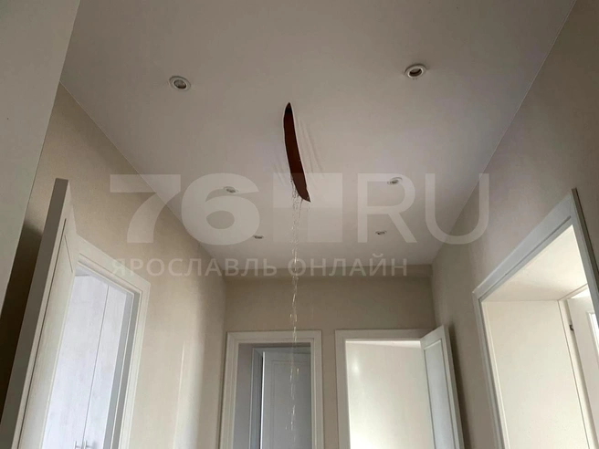 Комнату залило водой | Источник: Кирилл Поверинов