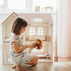 Что подарить ребенку 3, 7, 9 и 13 лет на Новый год 2026: лучшие варианты для разных возрастов