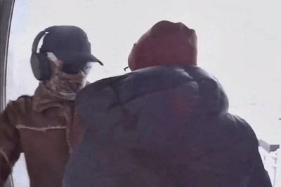 Masked Man Dubbed 'Fantomas' Attacks Elderly Neighbor in Yekaterinburg