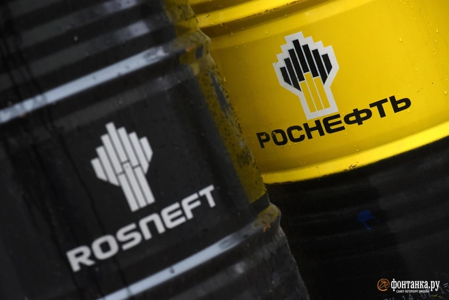 Одной нефтью сыт не будешь. Почему даже при высоких ценах и без проблем в портах Россия обречена на дефицит бюджета | Источник: Сергей Николаев / FONTANKA.RU
