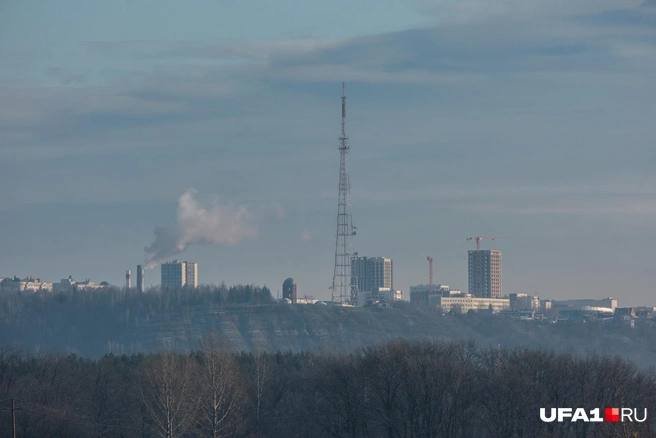 Хорошо видна водонапорная башня | Источник: Булат Салихов / UFA1.RU