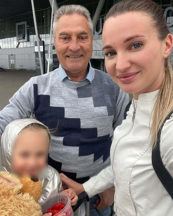 Каждый пост Юлии, посвященный отцу, пропитан любовью | Источник: burtseva_italia / Instagram (деятельность запрещена в РФ)