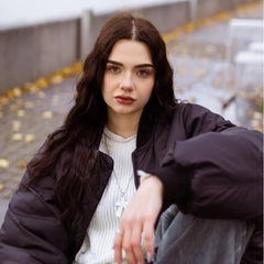 В соцсетях популярна блогер с синдромом Туретта — Вика Давлетка: что известно о ней и ее болезни