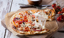 «Маргарита» без сыра: Роскачество назвало марки популярной пиццы, которую посыпают «пальмой»