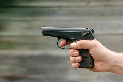 Дорожный конфликт в Коломягах закончился стрельбой