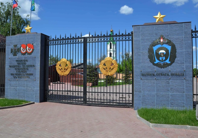 Рязанский курсант погиб после столкновения с велосипедистом | ya62.ru