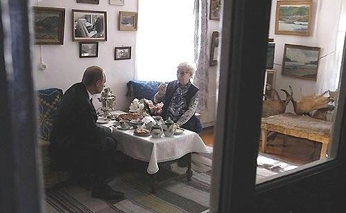 Встреча Путина с супругой Астафьева | Источник: kremlin.ru