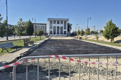 Площадку у Мамаева кургана в Волгограде заменят новой
