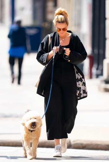 Джорджина Бюрк в Нью-Йорке | marieclaire.ru