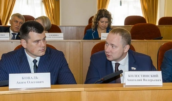 Источник: Законодательное Собрание Оренбургской области / Владимир Жидов