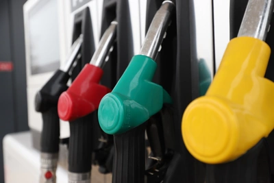 Дончане обсуждают запрет продажи бензина по паспорту