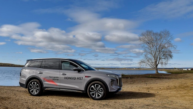 HS7 не самый крупный кроссовер Hongqi: модель E-HS9 на 20 сантиметров длиннее | Источник: Артем Краснов