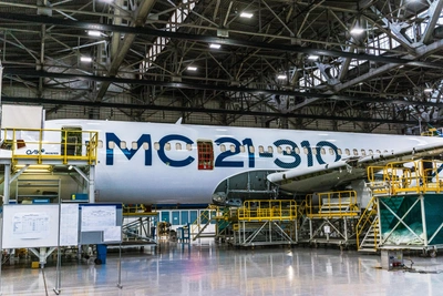 МС-21 впервые приземлился в Сыктывкаре