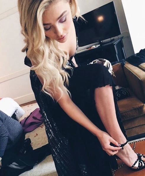 Источник: @chloegmoretz