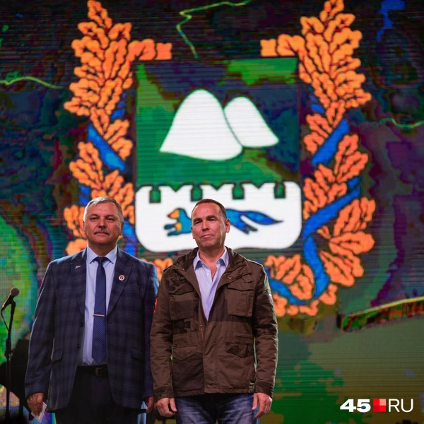С получением региональных званий поздравлял губернатор Зауралья | Источник: Надежда Тихомирова / 45.RU