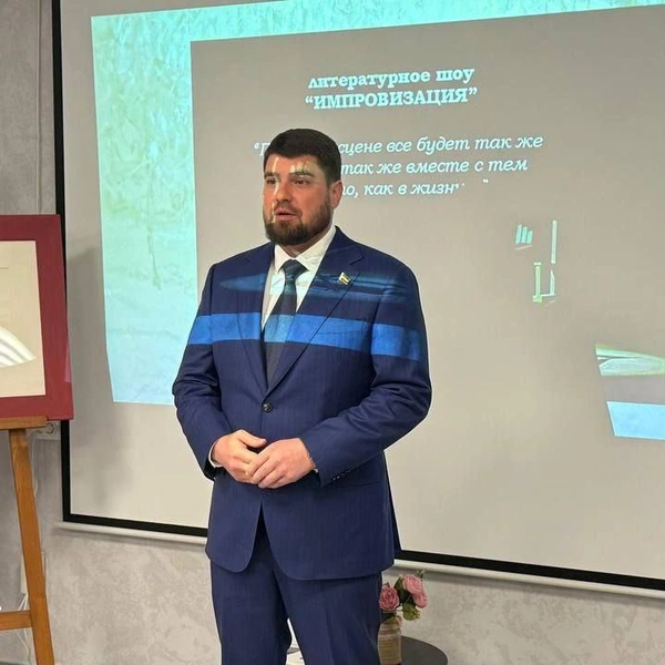 Павел Кузьмин, секретарь Кировского МО «Единой России», депутат Законодательного Собрания Ростовской области, на открытии дома с мезонином | Источник: пресс-служба администрации города Ростова-на-Дону