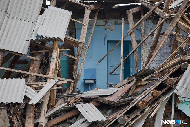 В кабинете химии часто занимались по 2 класса разом. Всего около 40 детей | Источник: Александр Ощепков / NGS.ru