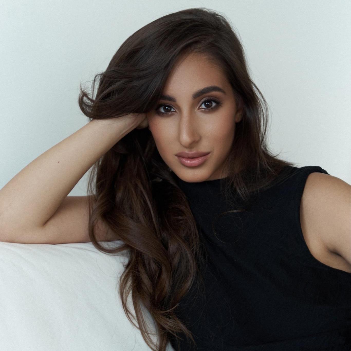 Габриелла Захарова