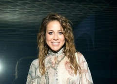 Юлия Барановская приходит в себя после операции: «Я слабоватая, отдаю себе отчет. Сижу на строгой диете»