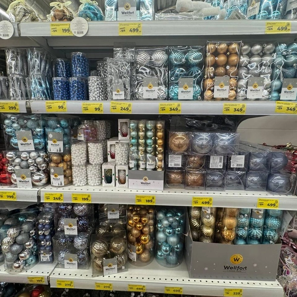 Елочные игрушки в магазинах | Источник: Дарья Гранкина / 26.RU