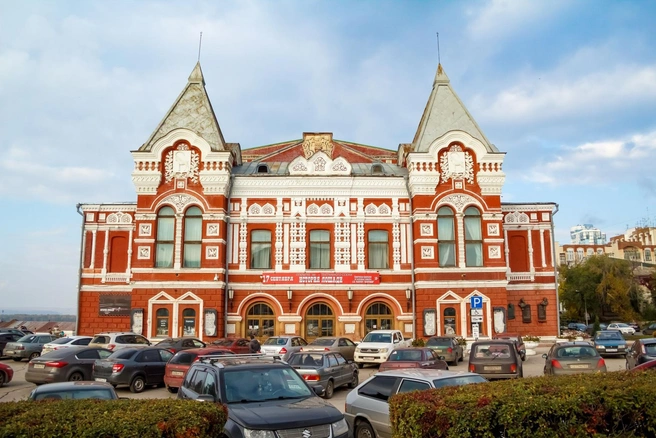 В репертуаре театра драмы много постановок для молодой аудитории | Источник: Роман Данилкин