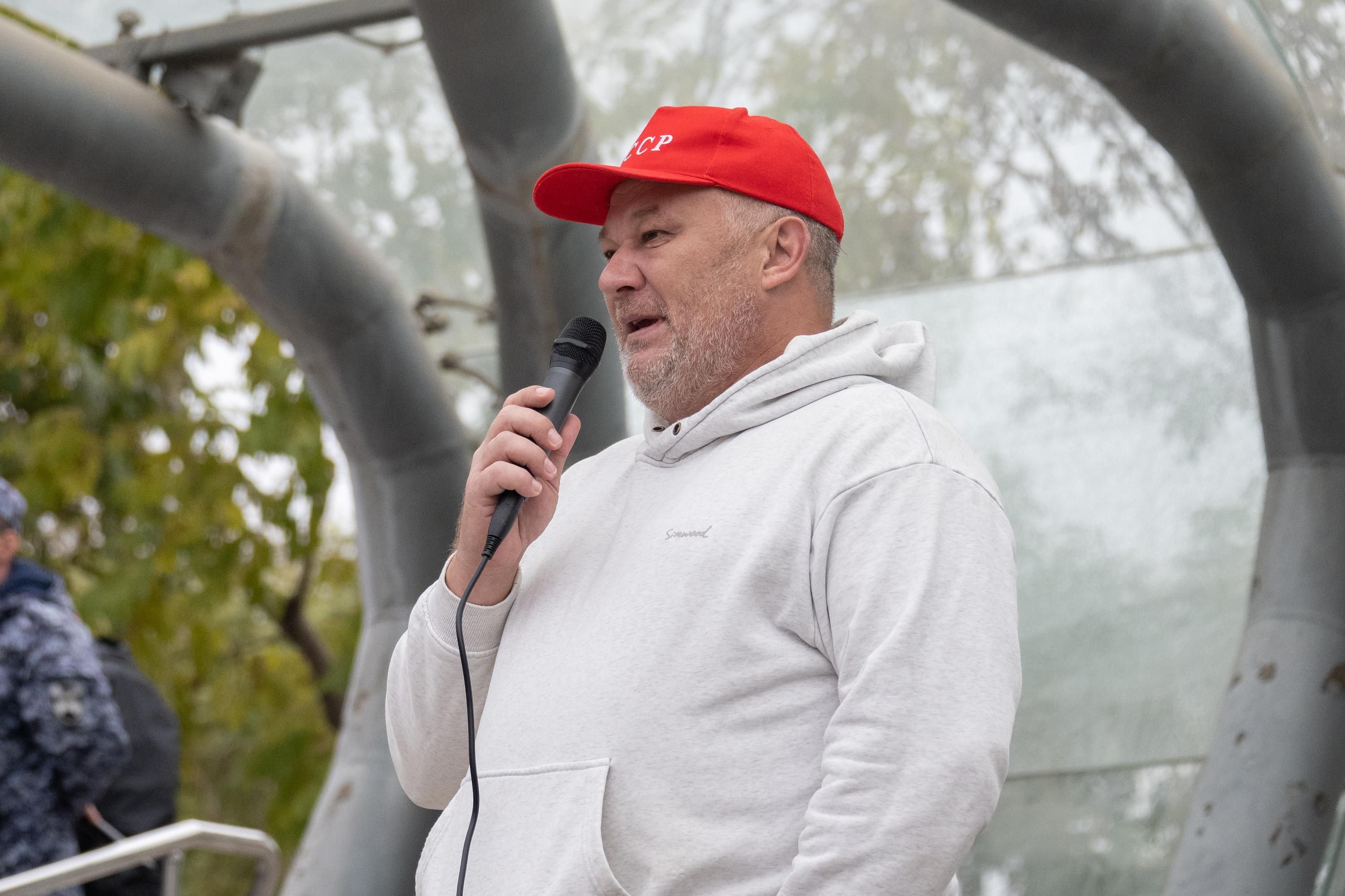 Полиция задержала экс-кандидата в депутаты Заксобрания Приморья Максима Чихунова