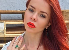 Елена Князева приютила жертву насилия