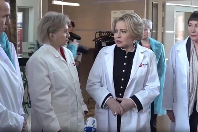 Матвиенко на заводе «Велфарм»: «Мы будем помогать»