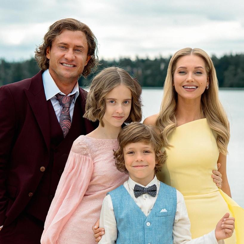 Мажоры Прилучный и Асмус, Бикович в образе Петра I, Охлобыстин — палач: тизер фильма «Холоп 3»