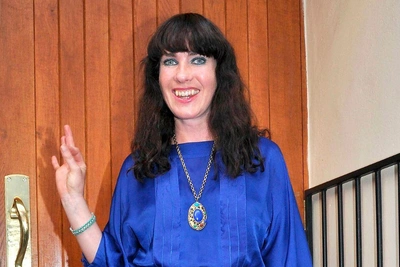 Призрак Шейна Макгоуэна «преследует» вдову: она слышит его часами