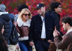 Сидни Суини и Скутер Браун замечены целующимися в Нью-Йорке