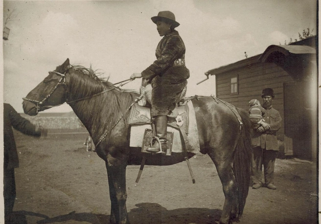 Наездница Галима Самжурекова в 1926 году | Источник: Троицкий краеведческий музей