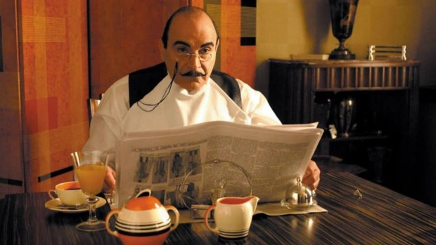 Кинопонедельник: интерьер как в сериале «Пуаро»